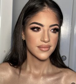 Sandy Makeup Artist