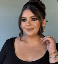 Sandy Makeup Artist